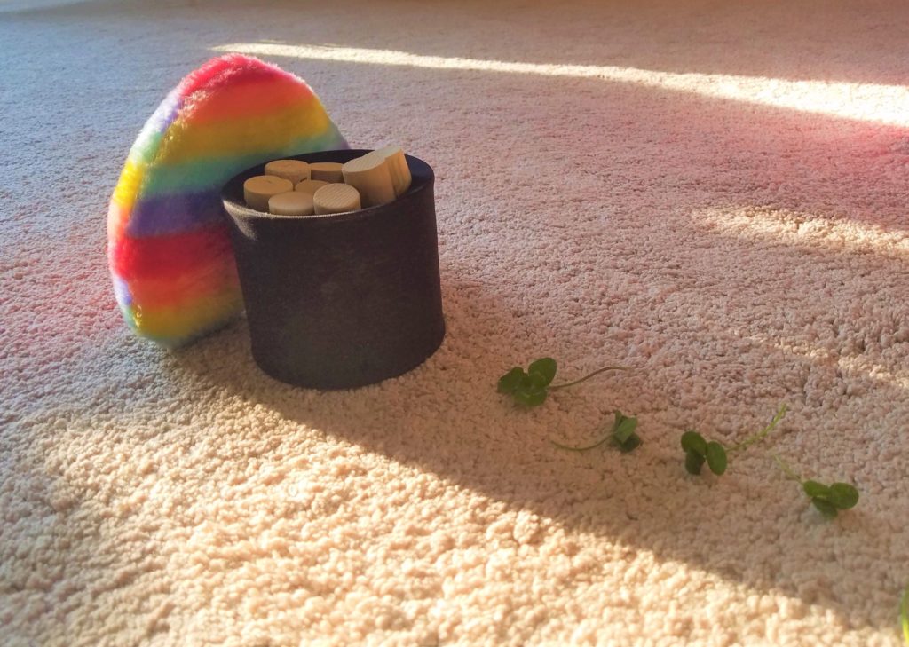 Ideas for Saint Patrick’s Day - baby's pot of gold