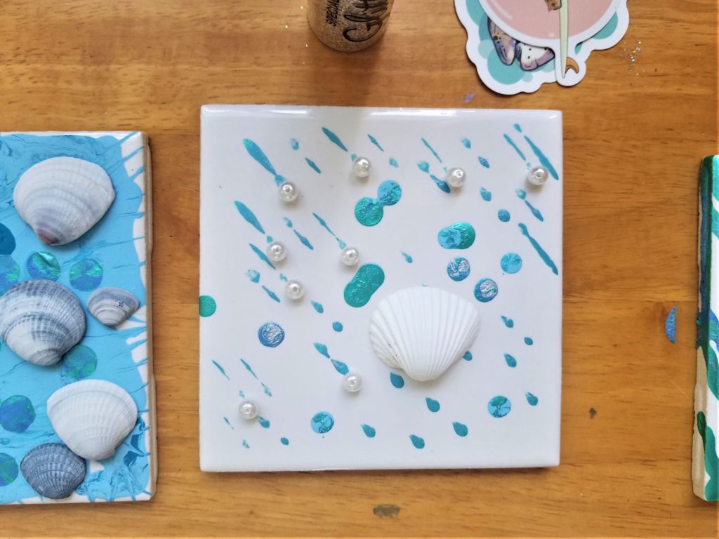Seashell tile