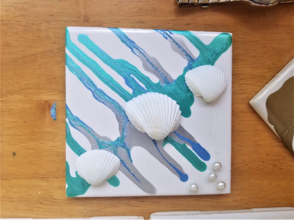Seashell tile