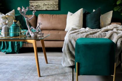 Emerald green aesthetic