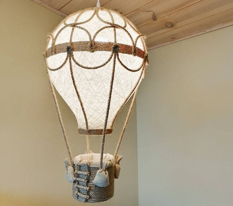 Eccentric decor light fixture: handsome neutral-coloured hanging hot air balloon LED lamp with rope design